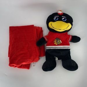 Chicago Blackhawks Tommy Hawk‎ Hide-An-Accessory Blanket Plush Mascot NHL Foco